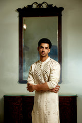 DANIYAL KURTA