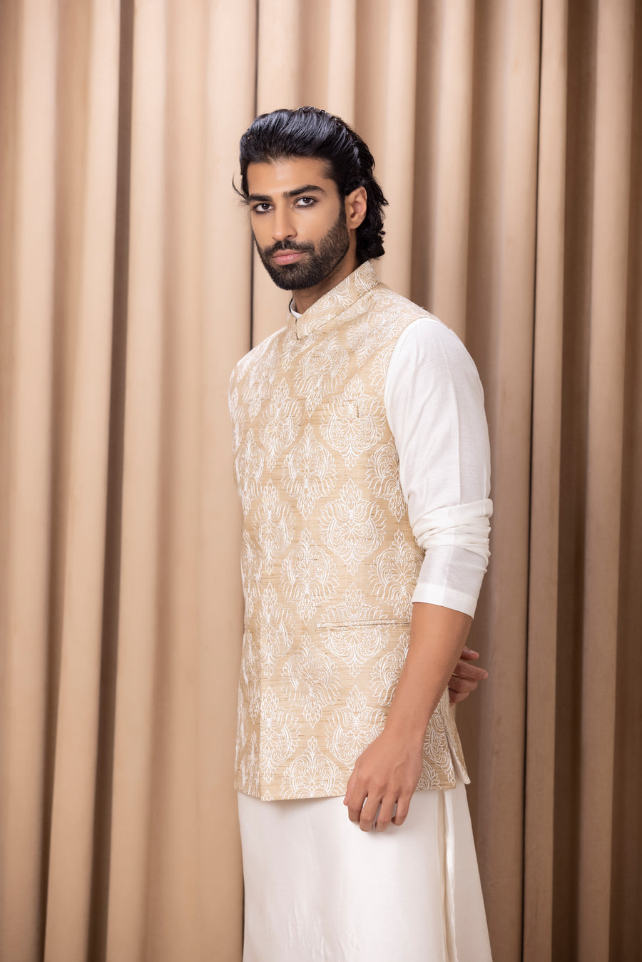 AARYAN BANDI SET