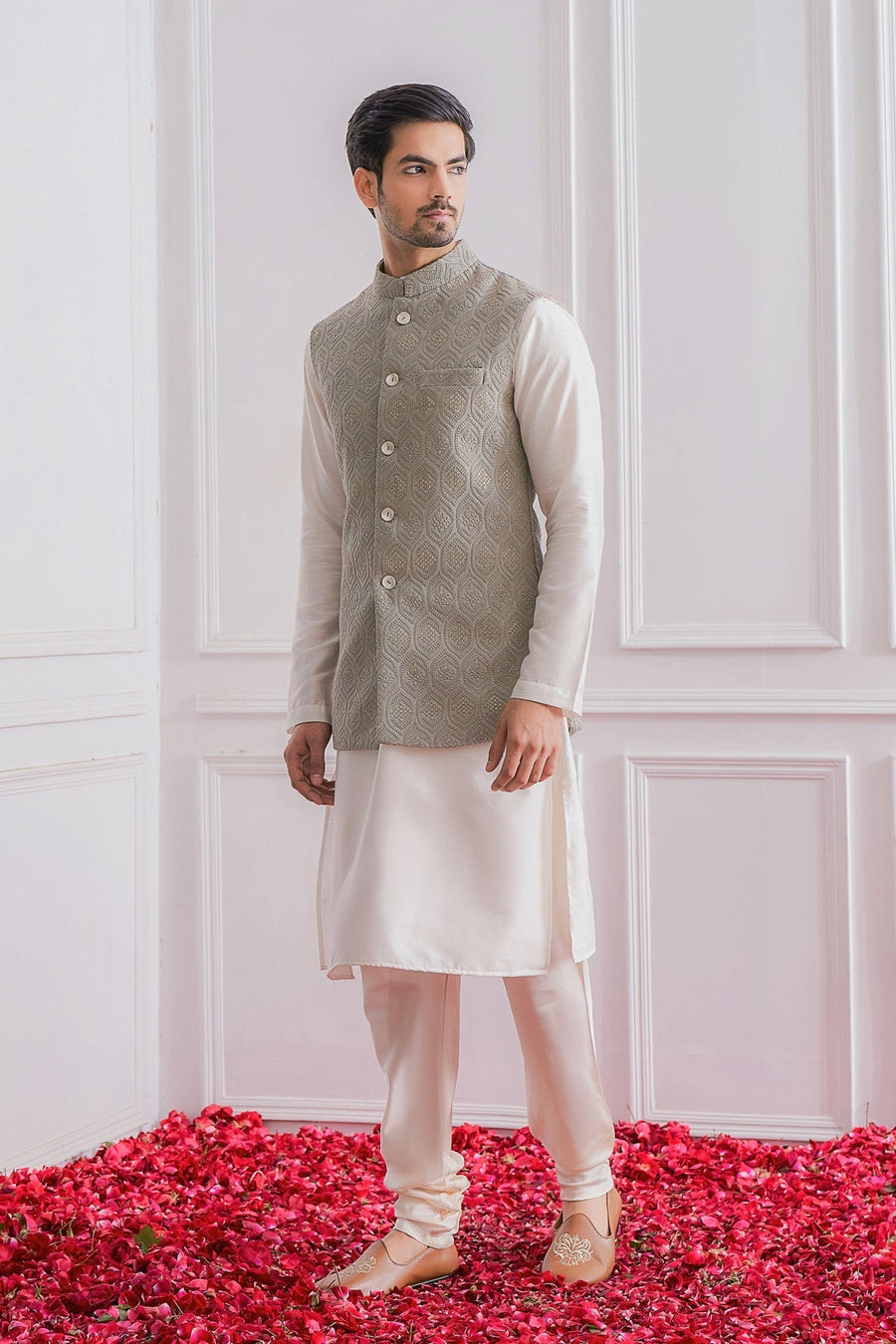 Grey Kurta Bandi Set by Ankit V Kapoor - Gojra Bandi Set