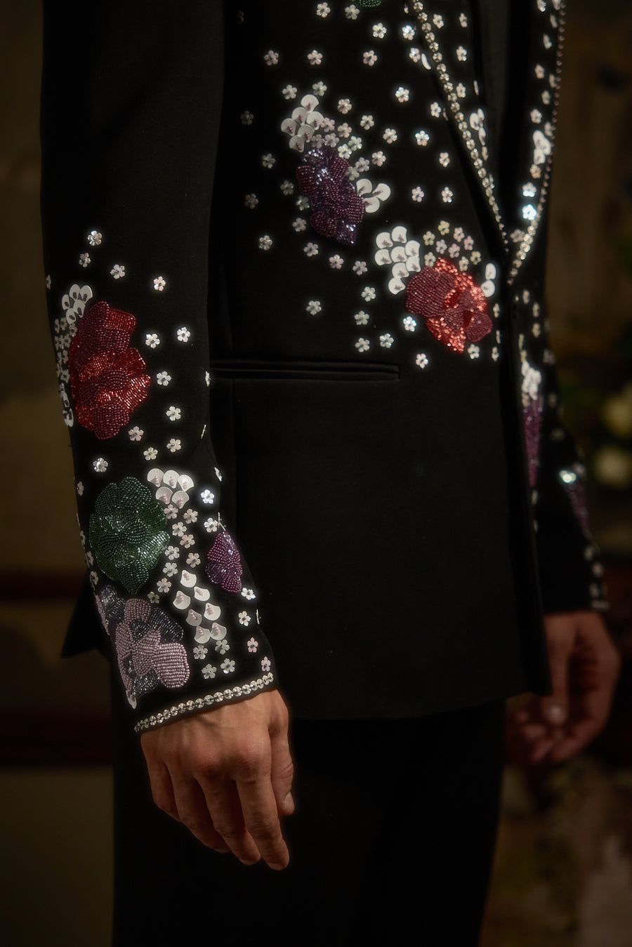 Flora Nova Tuxedo
