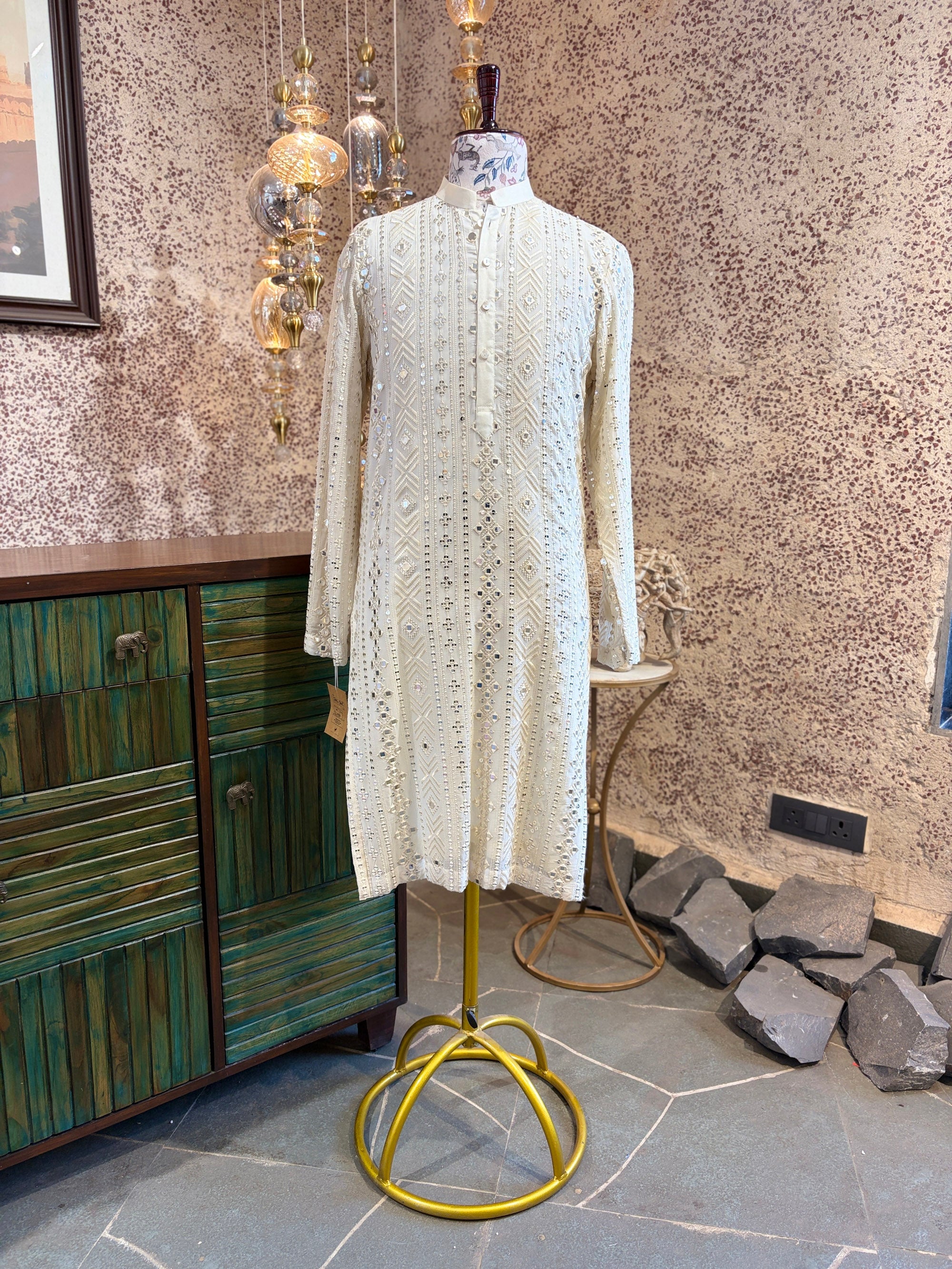 Sheesh Mahal Kurta
