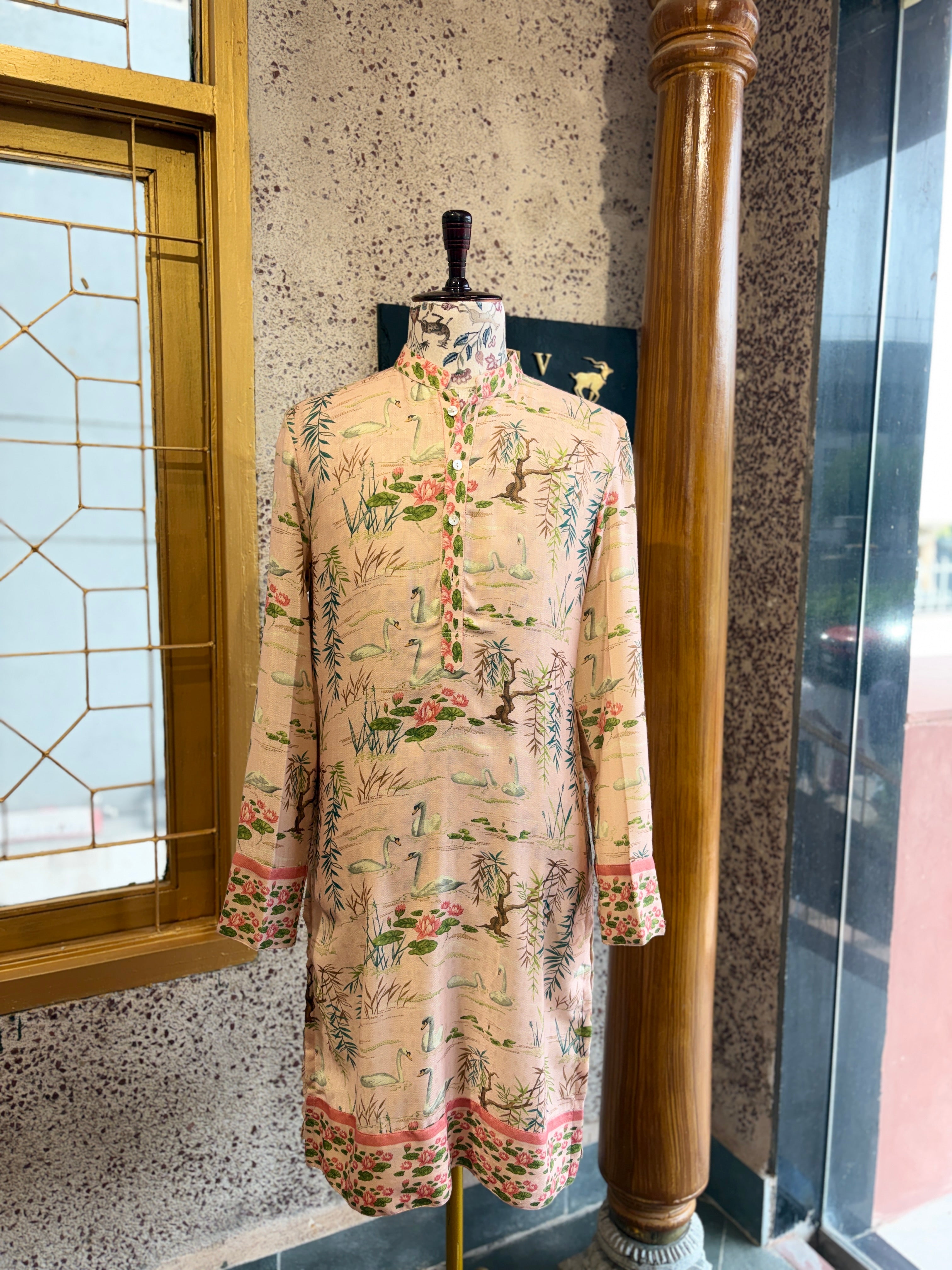 Amer Kurta
