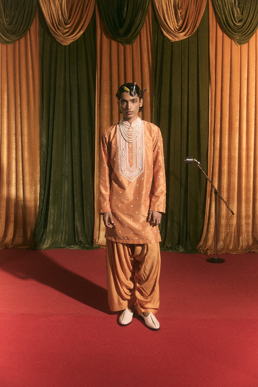 Kesari Jashn Kurta