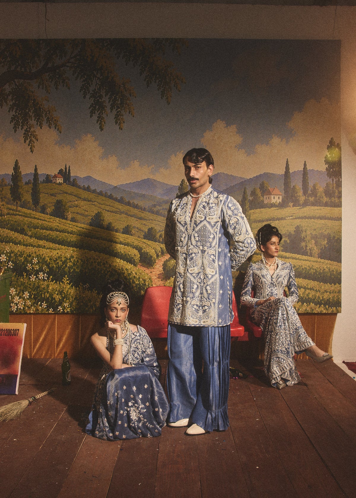 Bijli Dastaan Kurta