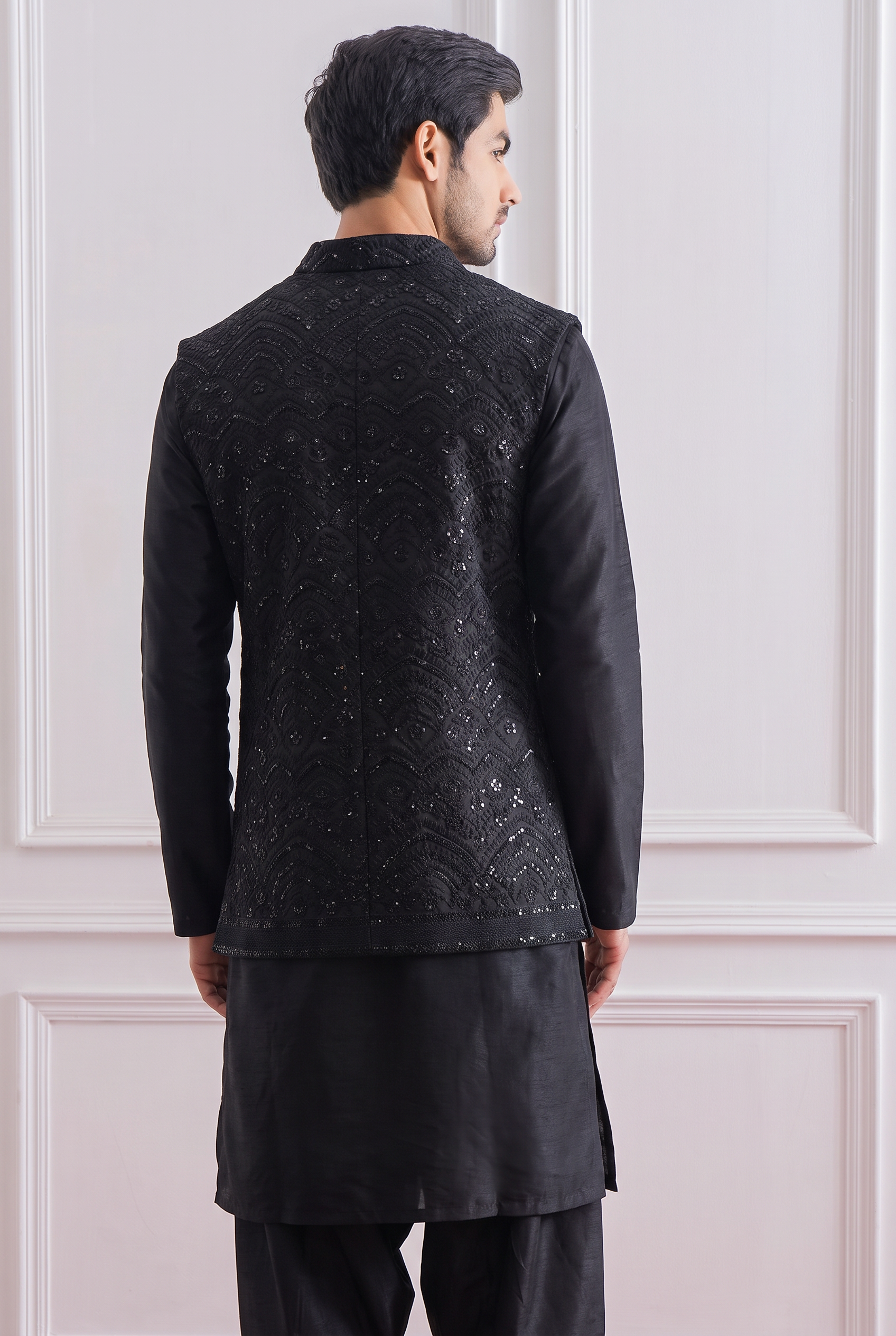 Black Bandi Set for Men by Ankit V Kapoor - Turbat Bandi Set