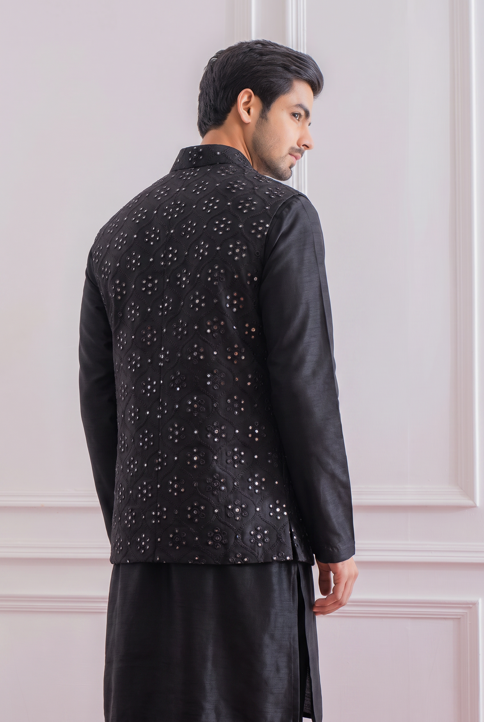 Black Bandi Set for Men by Ankit V Kapoor - Hasilpur Bandi Set