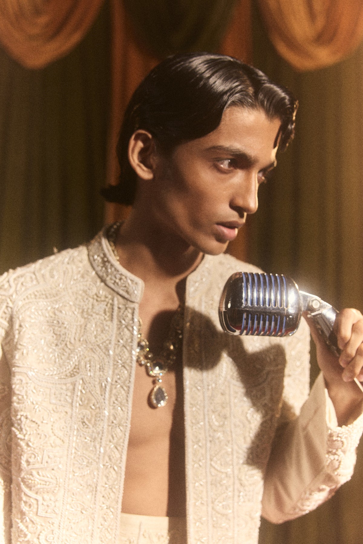Ivory Shahenshah Bandhgala