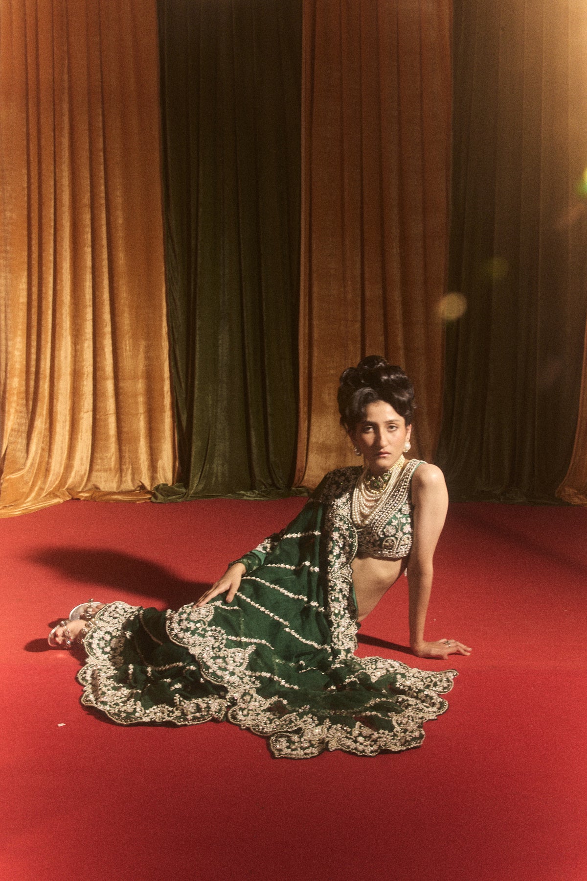 Paan Adaa Saree