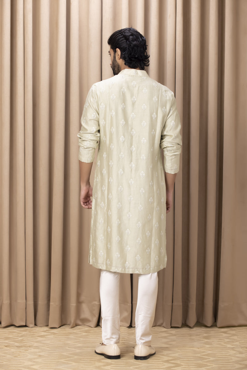 JUNAID KURTA (MINT GREEN)