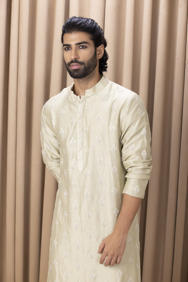 JUNAID KURTA (MINT GREEN)