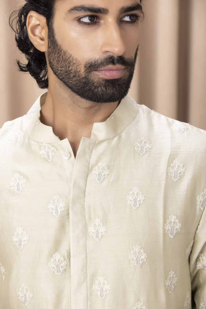 JUNAID KURTA (MINT GREEN)