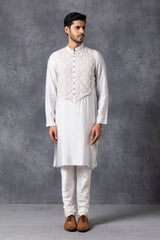 Shahrah Kurta Set