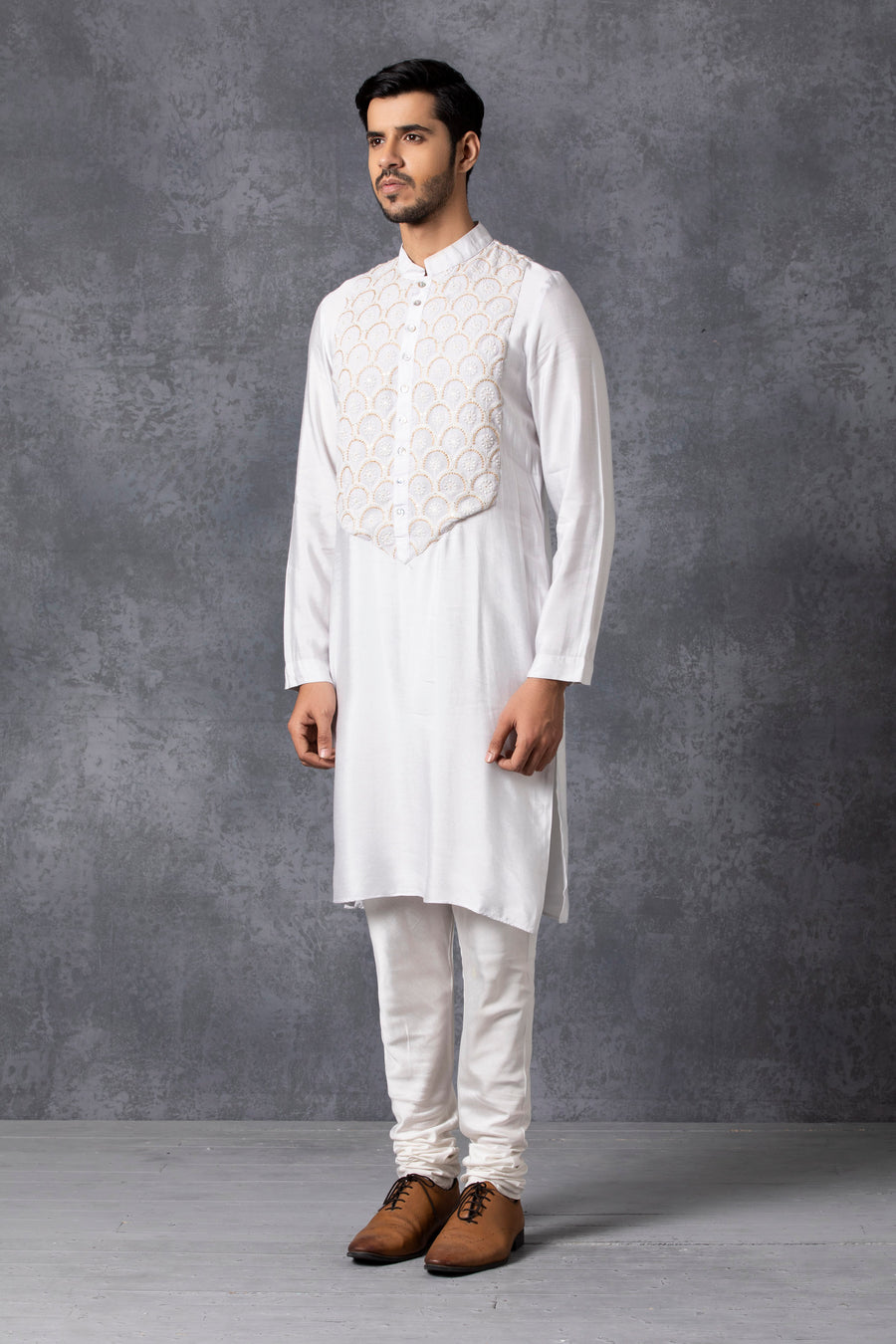 Ice Grey Lucknowi Embroidered Kurta Set for Diwali & Festive Wear | Shahrah by AVK