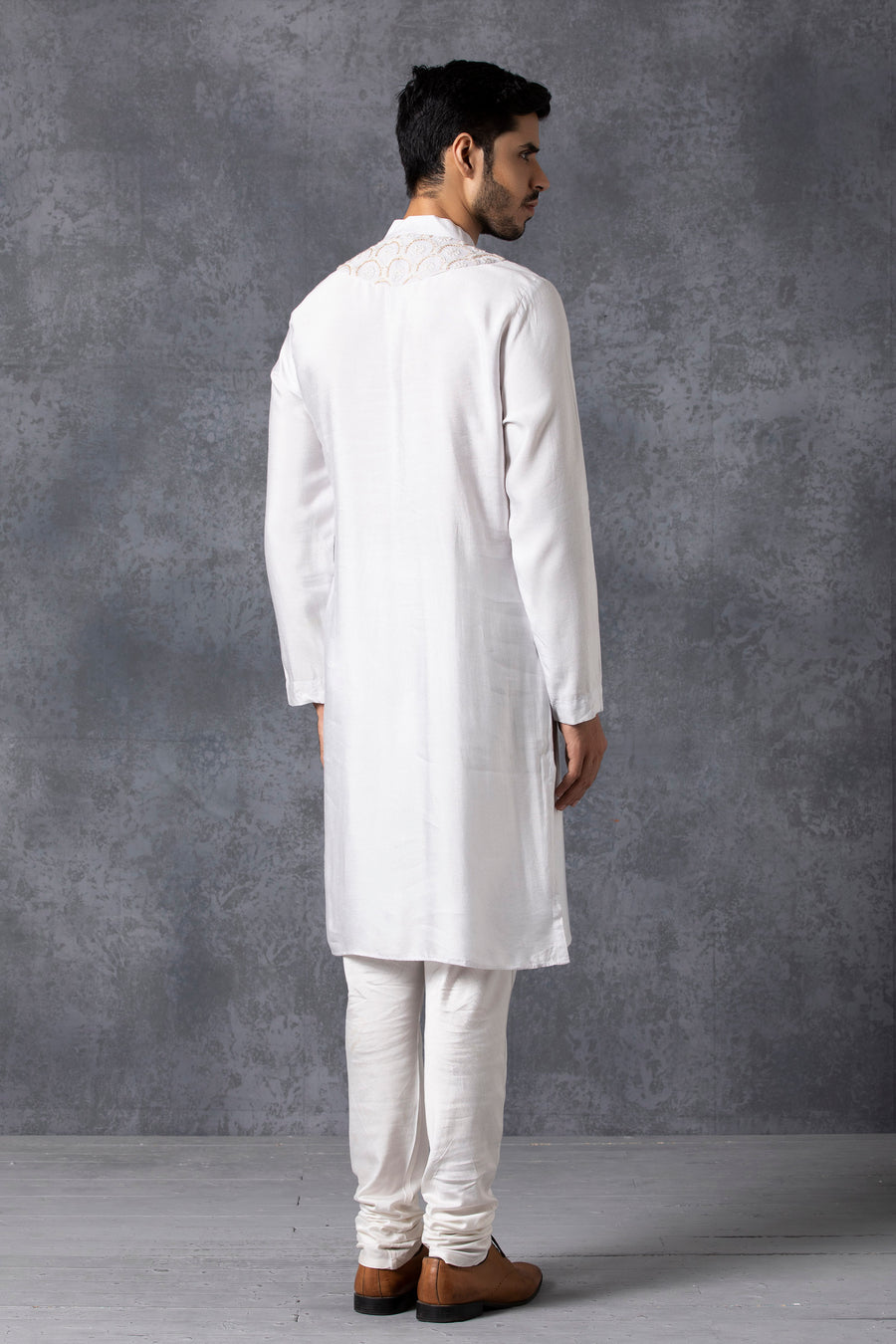 Ice Grey Lucknowi Embroidered Kurta Set for Diwali & Festive Wear | Shahrah by AVK